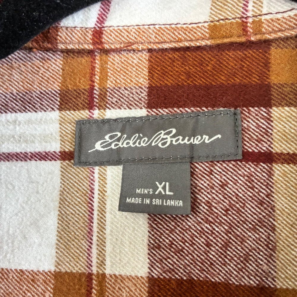 Eddie Bauer Mens XL Flannel Plaid Button Down Shirt Brick Brown Gorpcore Flannel - Picture 5 of 16